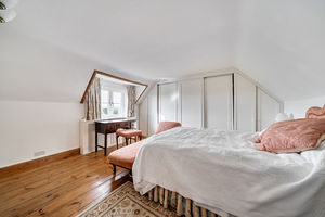 Photo 4- click for photo gallery